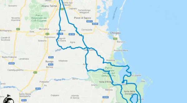 Mappa di un tour in moto nel Delta del Po, con itinerario blu che parte da Padova e attraversa la laguna e le isole.