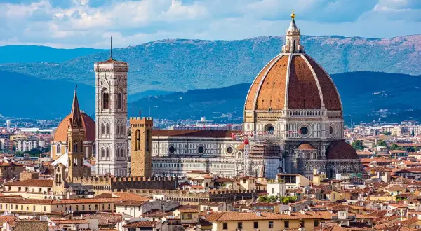 Firenze: Duomo, Campanile di Giotto e Battistero, un must per chi cerca cosa visitare a Firenze in un giorno.